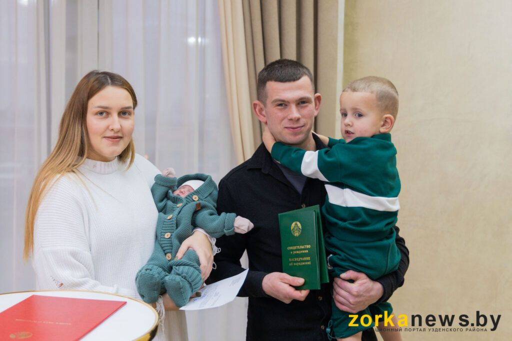 Чего ждать молодым семьям Беларуси — прогноз министра труда и соцзащиты