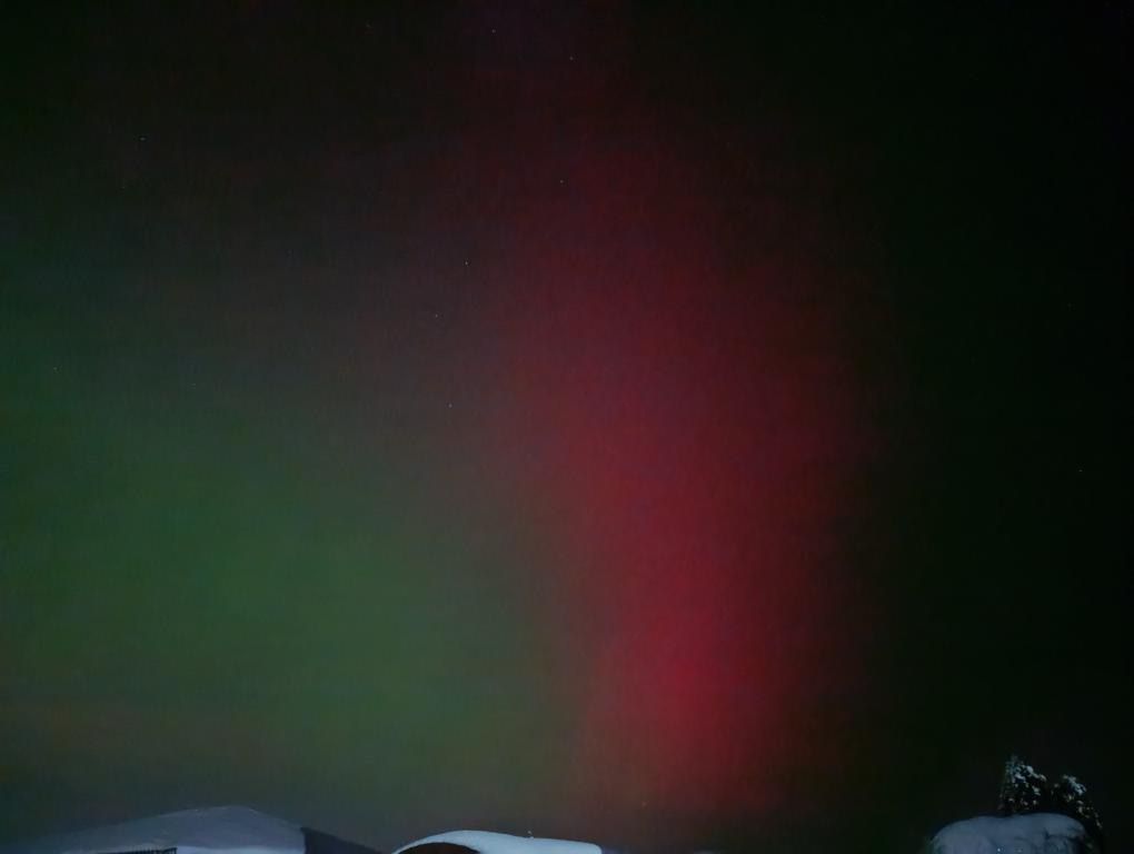 полярное сияние над Уздой