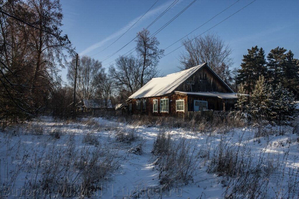 Труп мужчины обнаружили в деревне Валок