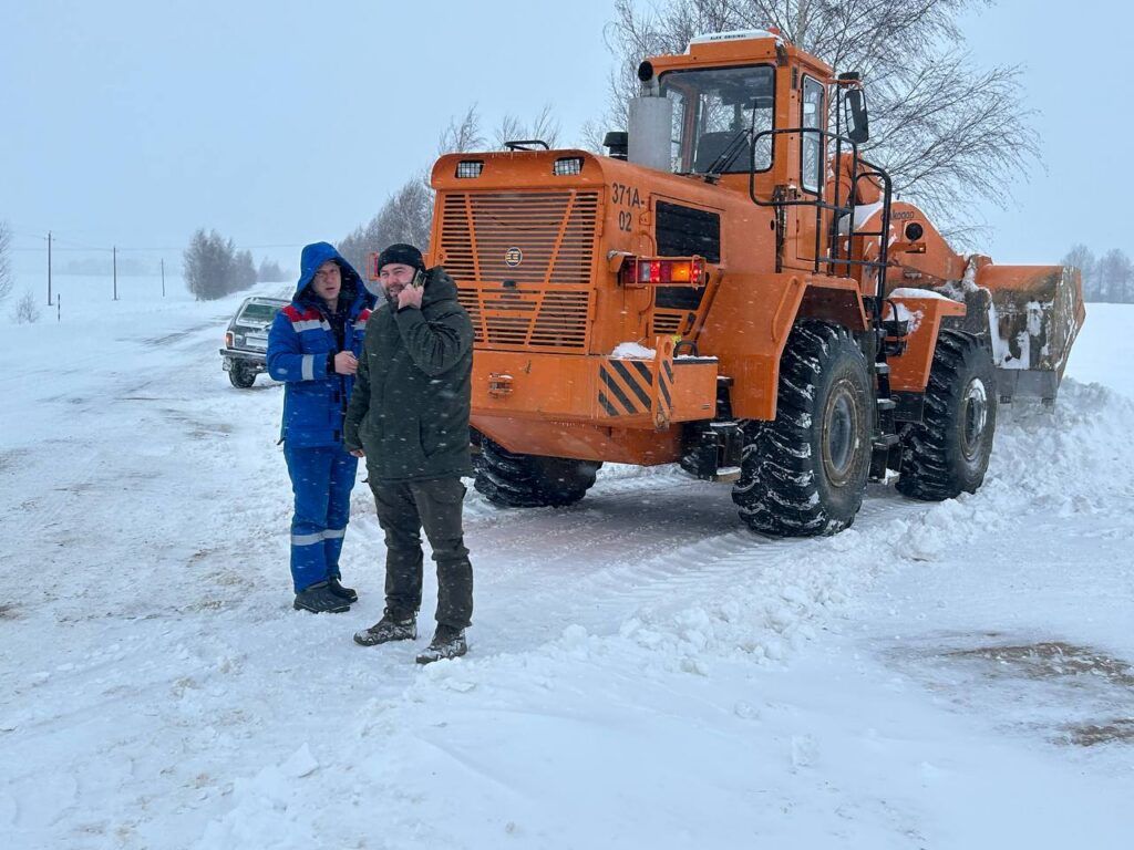 снежная дорога