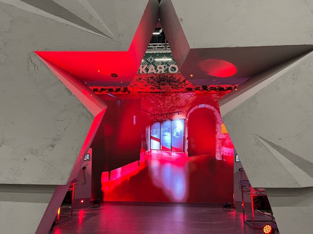 вход в Брестскую крепость