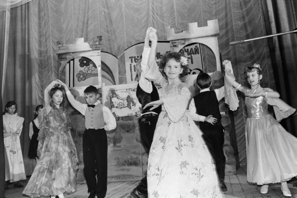 Ретрофото. Школьный вальс
