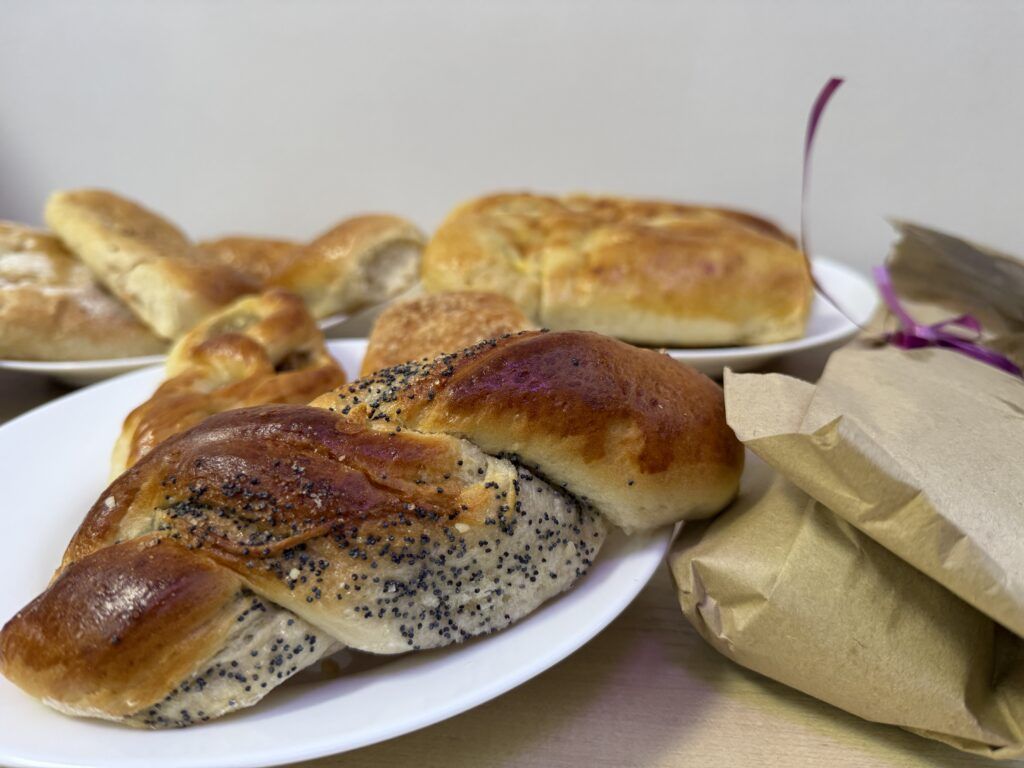 Заценили домашнюю выпечку от предпринимателя из Узды