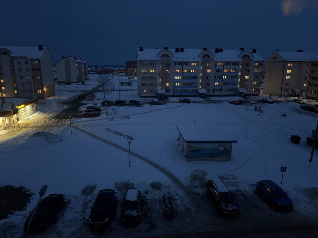 Экономия или неудобство? Жители Узды делятся мнениями о новом режиме освещения улиц