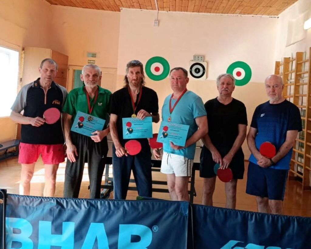 Как прошло первенство района по настольному теннису среди ветеранов в Узде