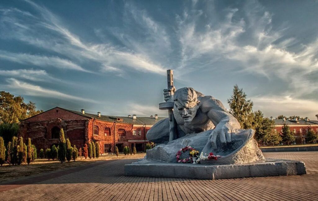 Брестская крепость