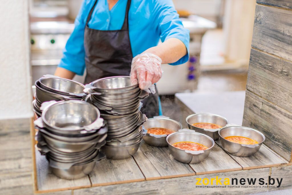 тарелки с супом