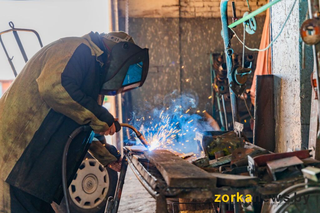 работа сварщика
