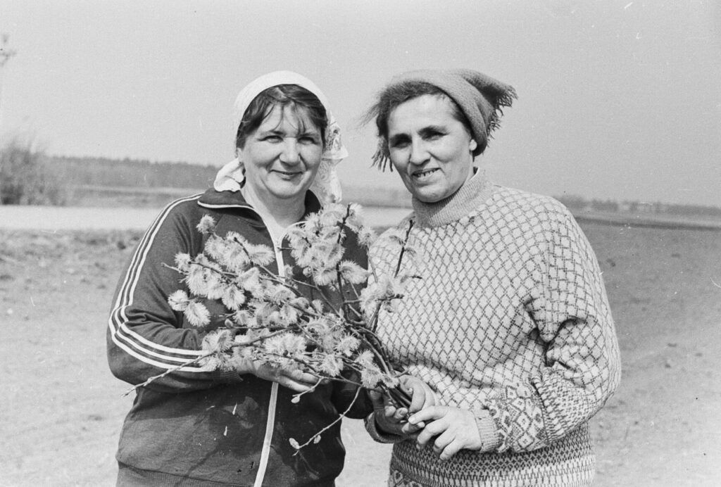 женщина с вербой