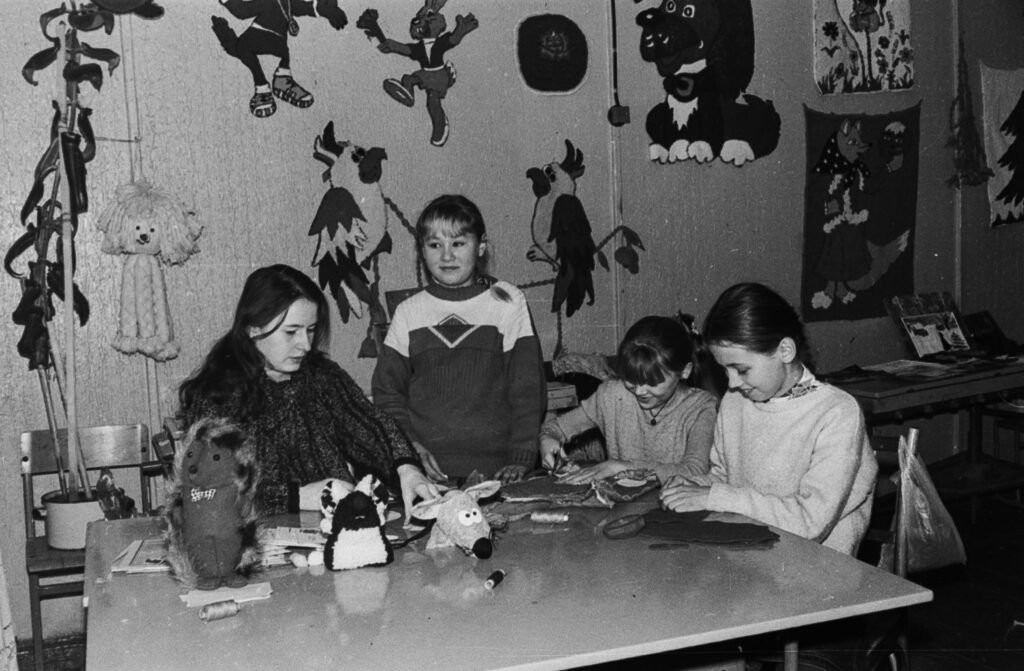 Ретрофото. Урок рукоделия