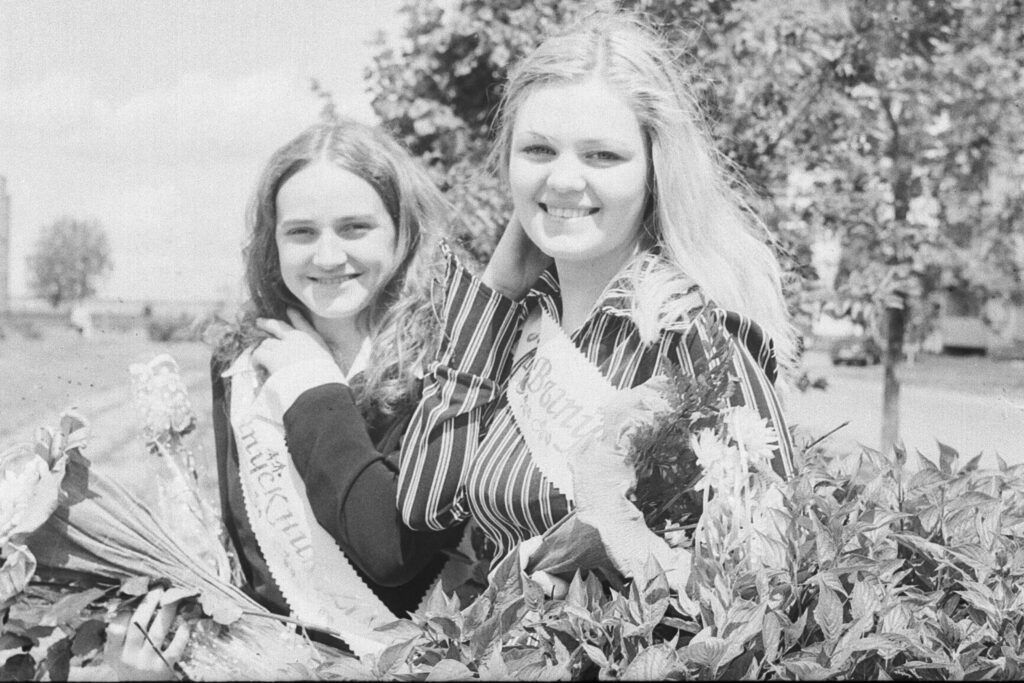 выпускницы