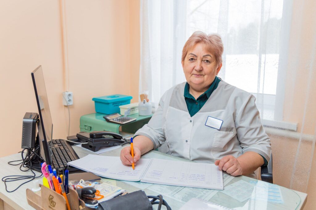 О своем двойнике и любви к профессии рассказала фельдшер из Чурилово