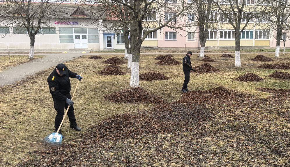 уборка сквера