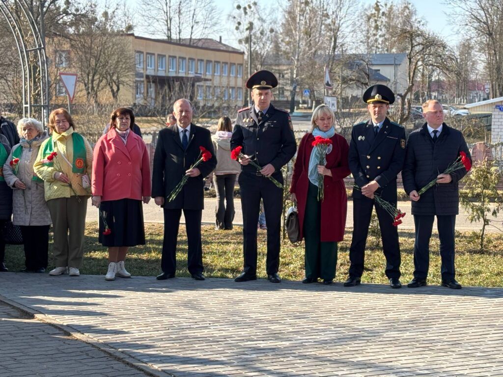 руководство района