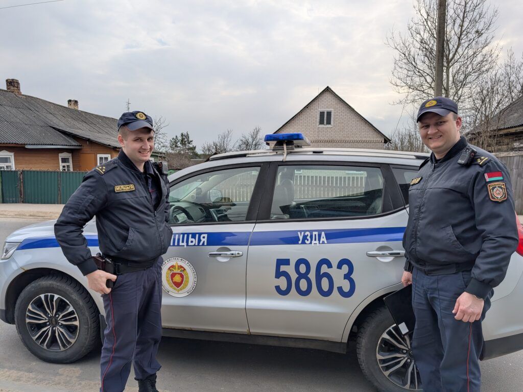 Охота на абьюзеров. Журналист вместе с участковым посетили «нехорошие» квартиры