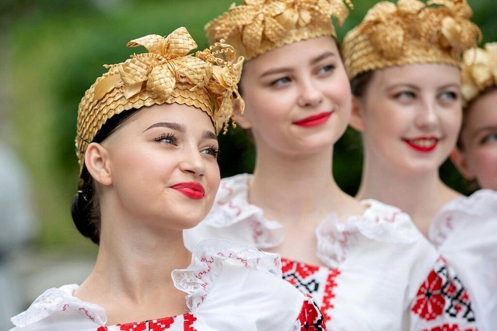 Как живут современные белоруски. Белстат опубликовал интересные факты к 8 марта