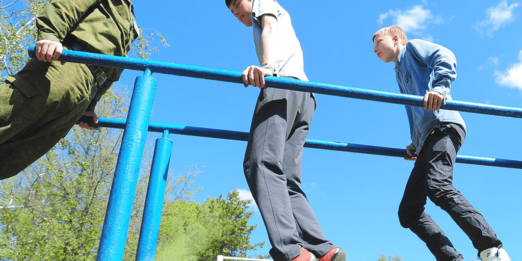 Военные сборы в Узде: десятиклассники освоят медицину, стрельбу и армейский быт