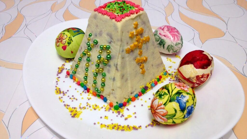 Классическая, шоколадная и заварная — делимся рецептами творожной пасхи