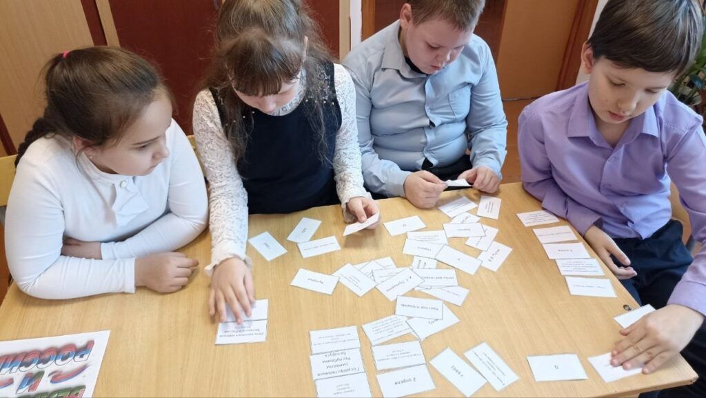 школьники Литвянск5ой школы