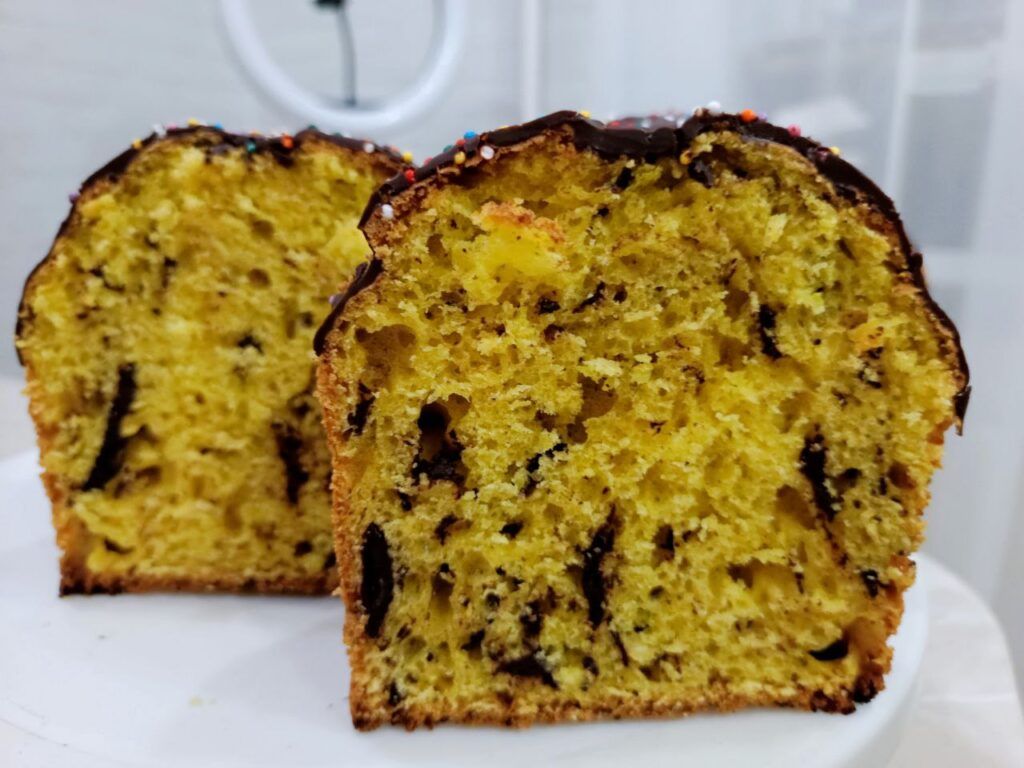 кулич в разрезе