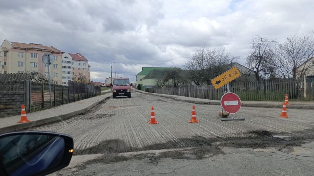 Ремонт дороги в Узде: на какой улице обновят асфальт