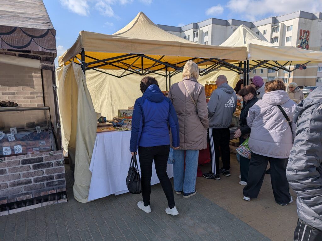 покупатели