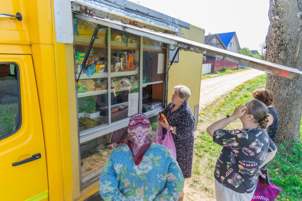 Что предлагает частная автолавка «Белавтоналадка» жителям Великой Усы