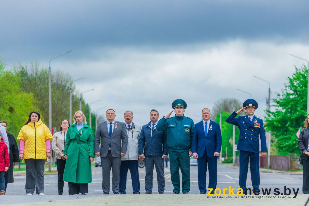руководство района