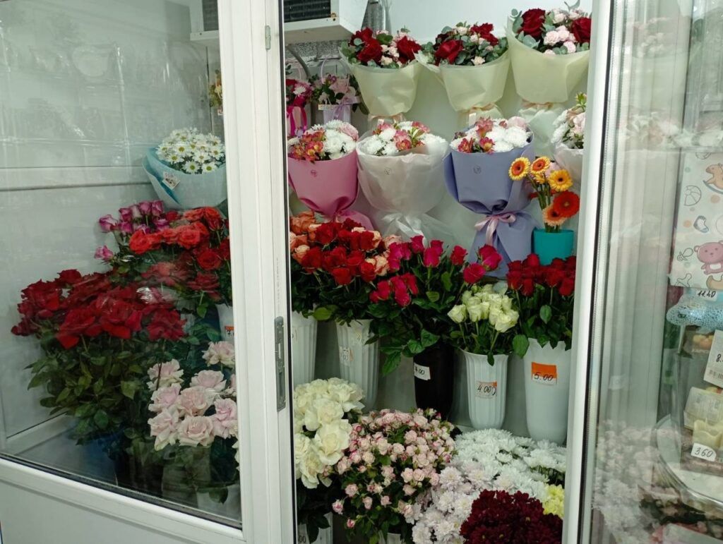 цветы на бульваре