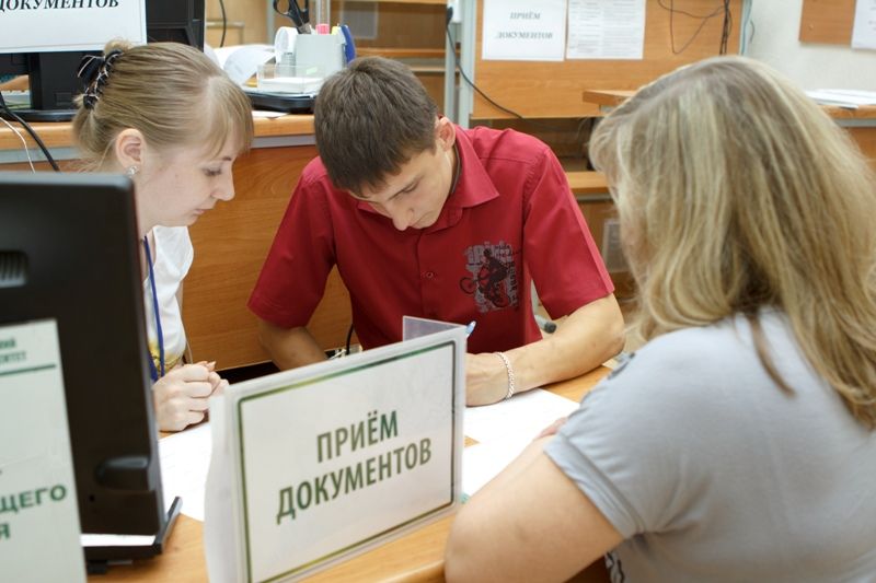 абитуриент