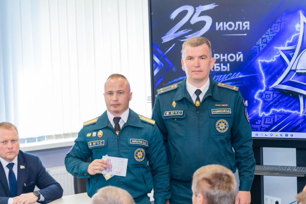 Лопатин