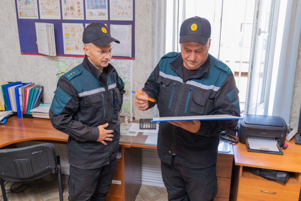 спасатель и водитель