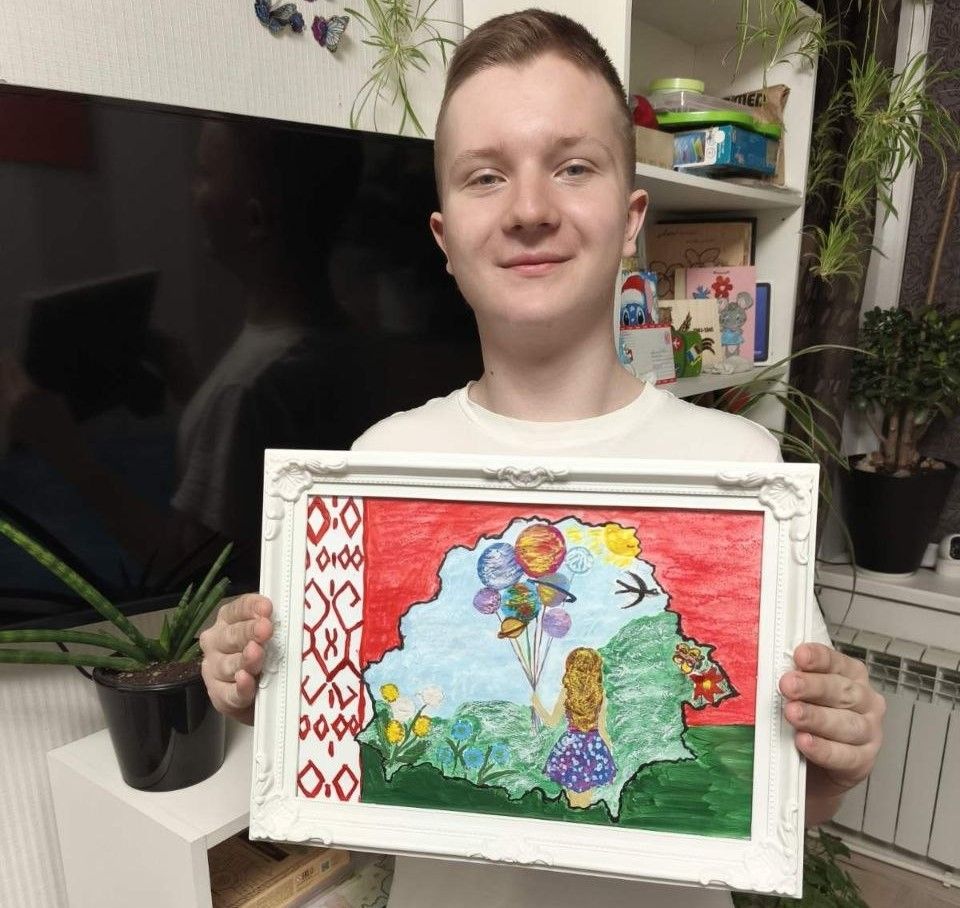 рисунок к Году белорусской женщины