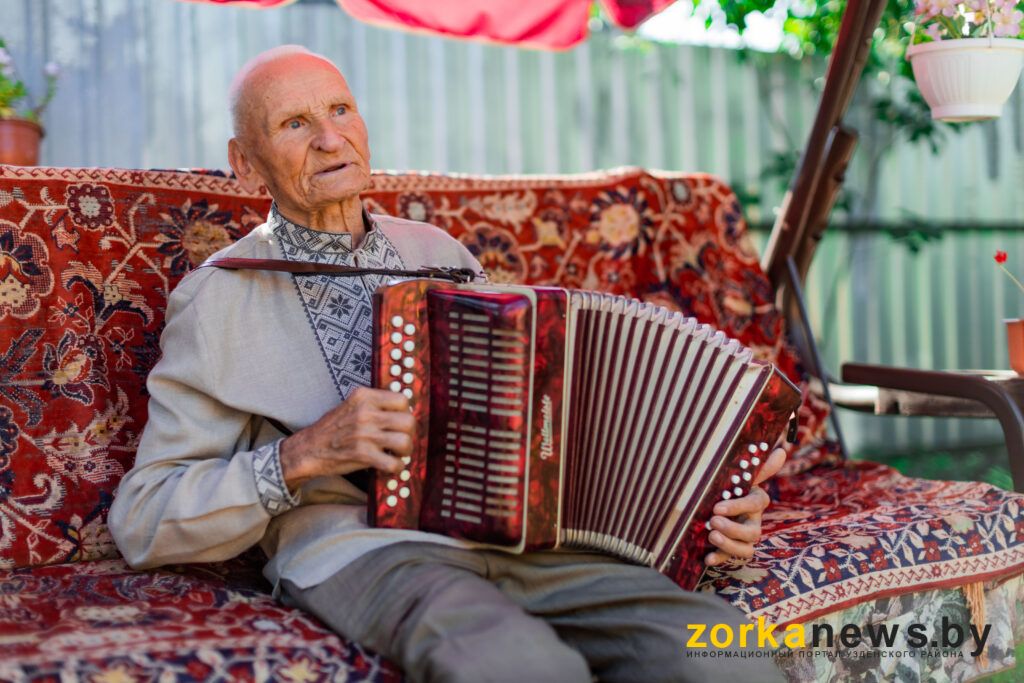 100-летний юбилей отметил ветеран Великой Отечественной войны из Узды
