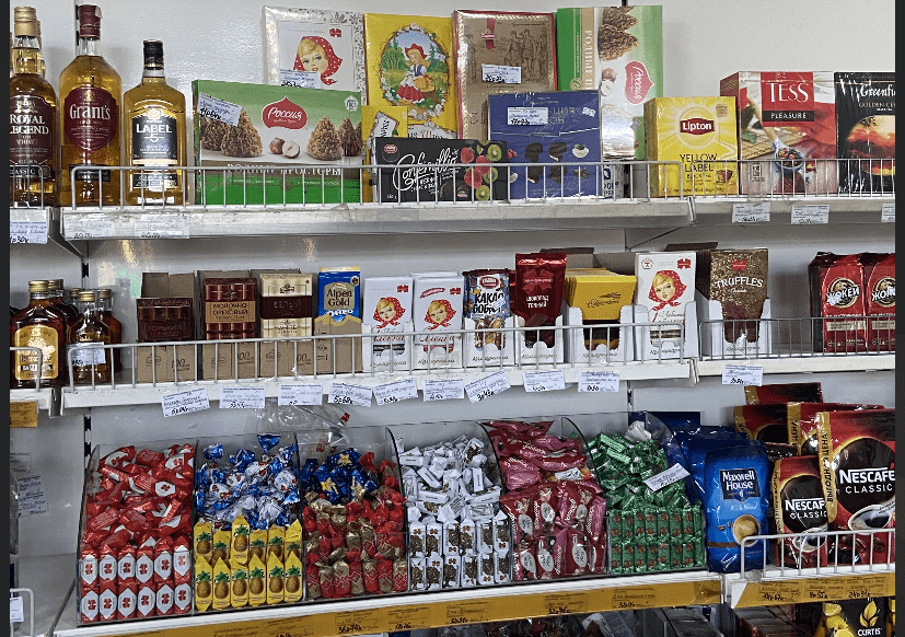 шололад в столовкой