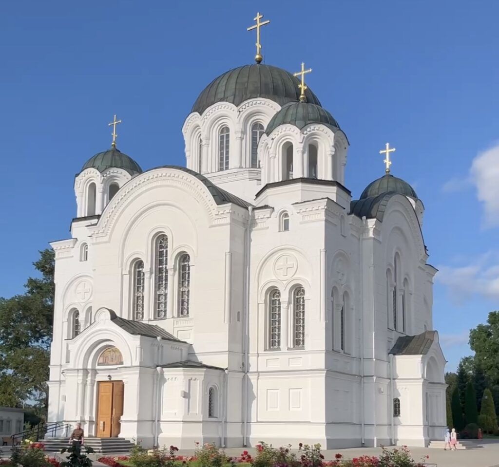 церковь