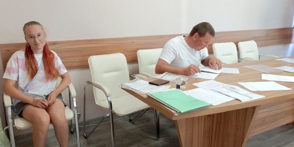 90 % семей Узденщины получили помощь на подготовку к школе