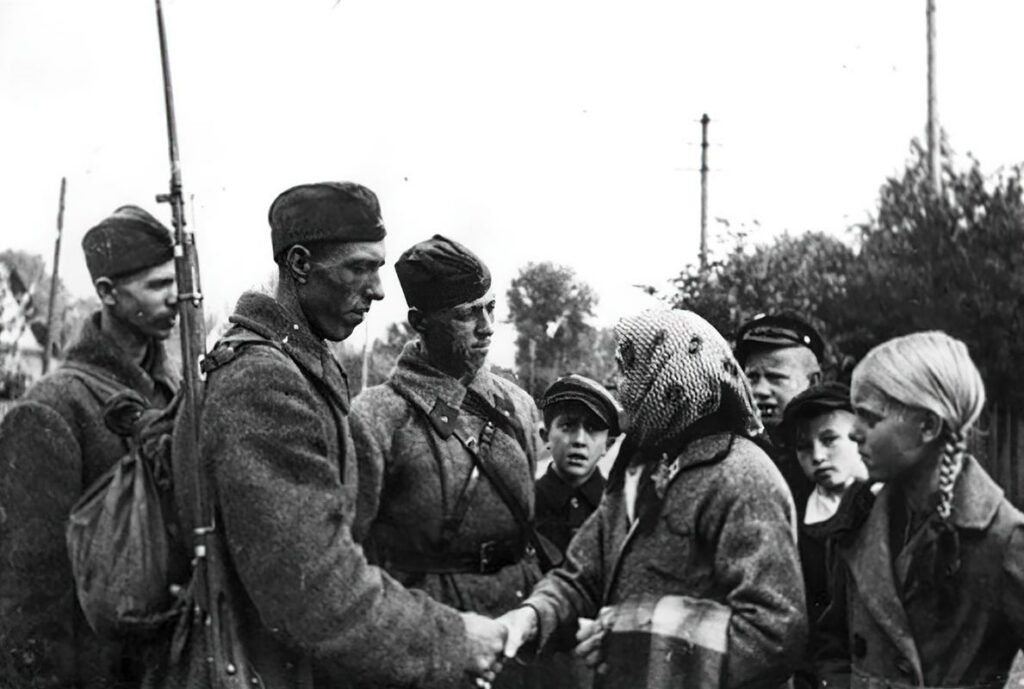 17 сентября 1939 года: день, который вернул белорусам землю, язык и будущее