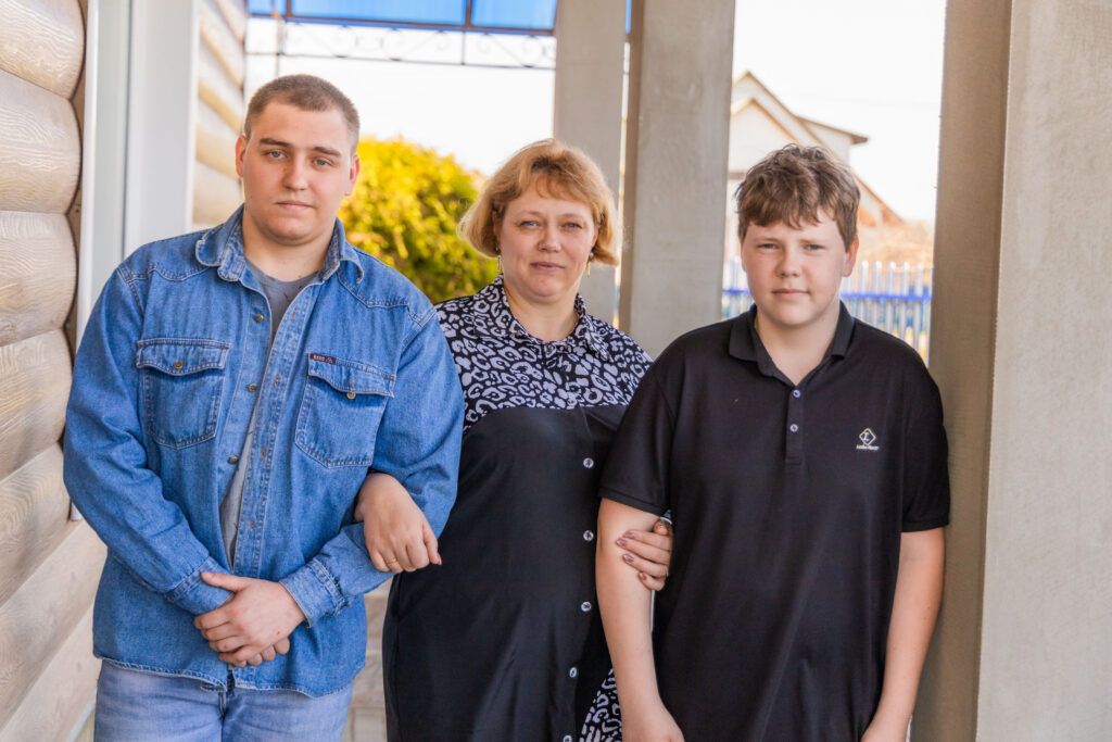 мама с сыновьями
